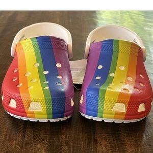 NWT Crocs Classic Clogs Womens  Mens 13 Rainbow Stripe Strap Unisex Colorful New